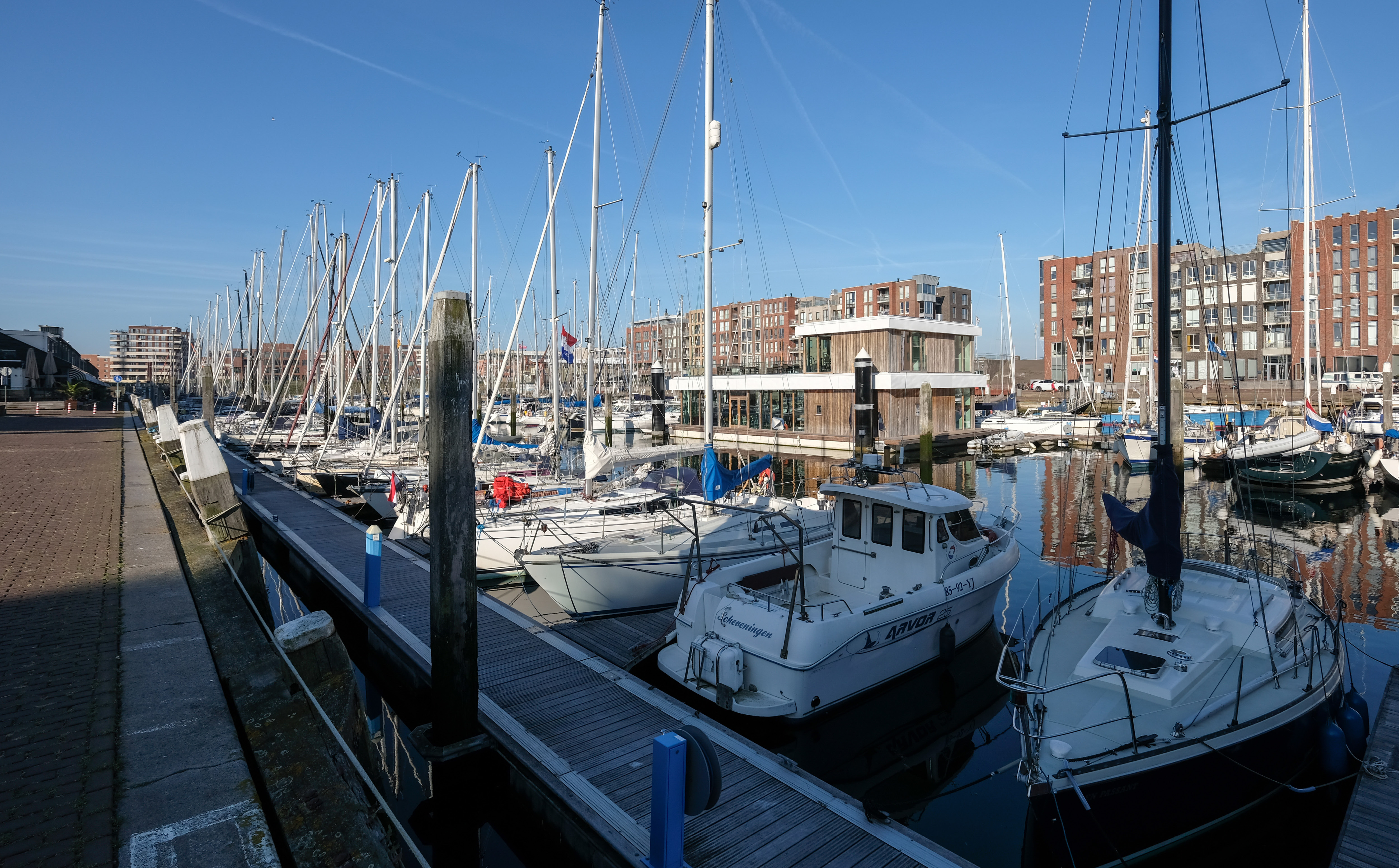 Drijvend Clubhuis � detail